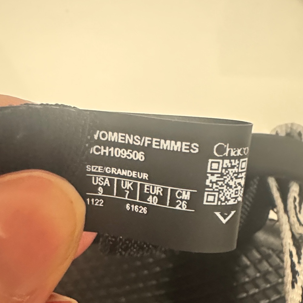Chaco Black and White Patterned Sandals - Picture 4 of 4